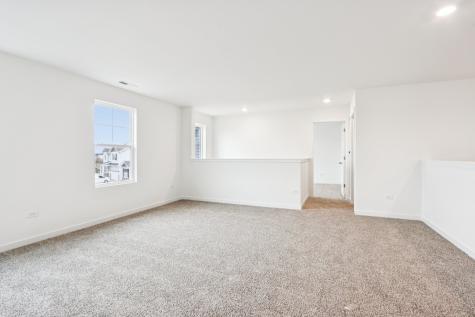 1853 Baler Avenue Aurora IL 60503