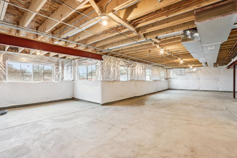 1853 Baler Avenue Aurora IL 60503