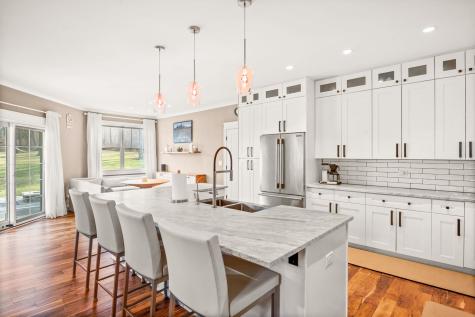 694 Hart Road Batavia IL 60510