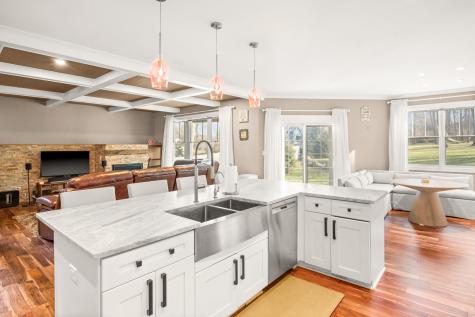 694 Hart Road Batavia IL 60510