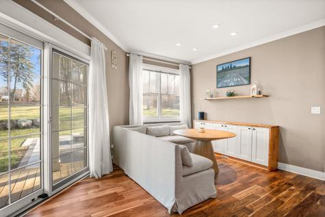 694 Hart Road Batavia IL 60510