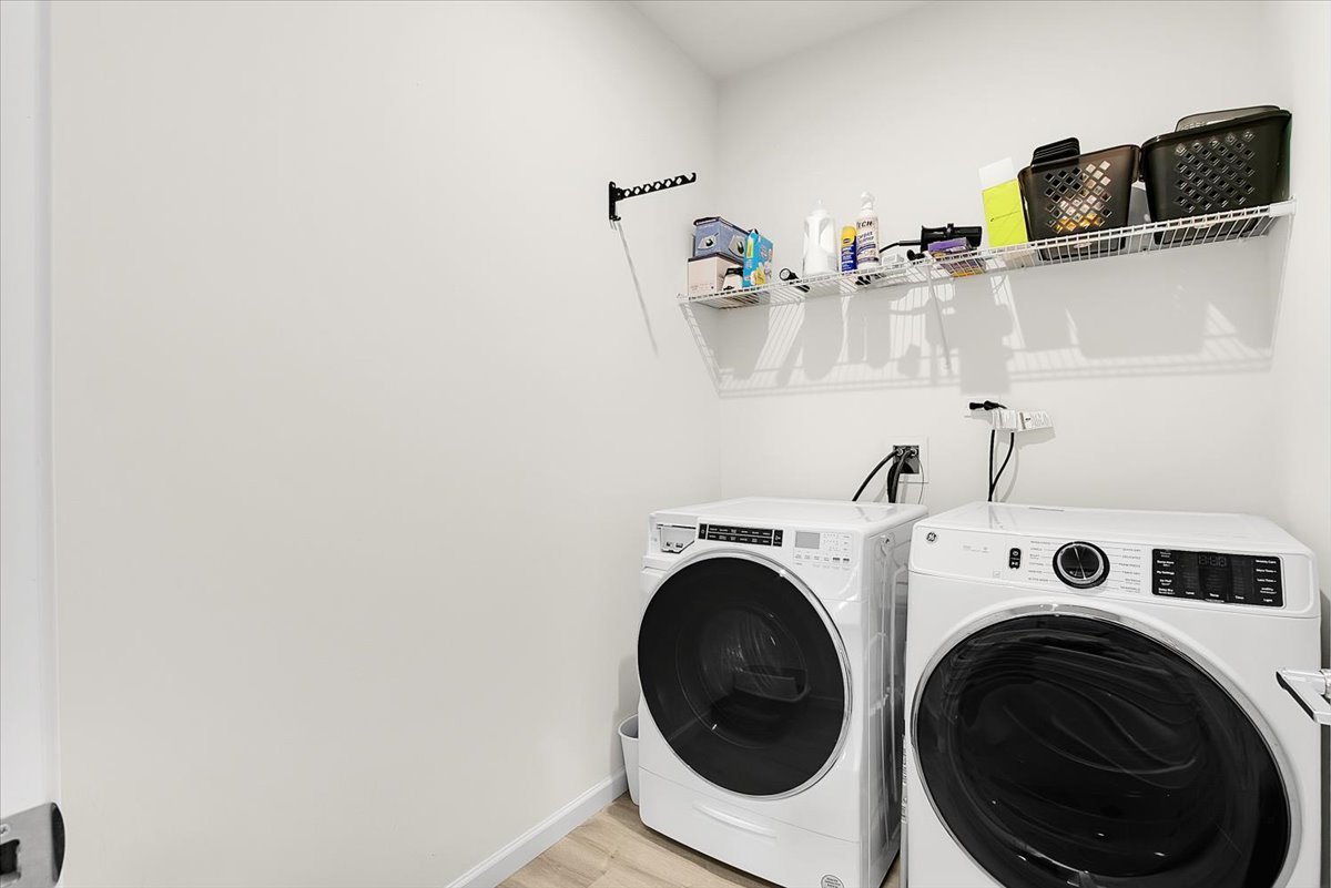 3243 Sweetgrass Circle Aurora IL 60503