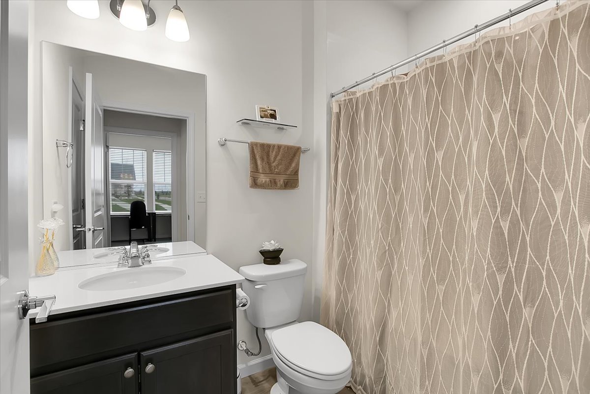 3243 Sweetgrass Circle Aurora IL 60503
