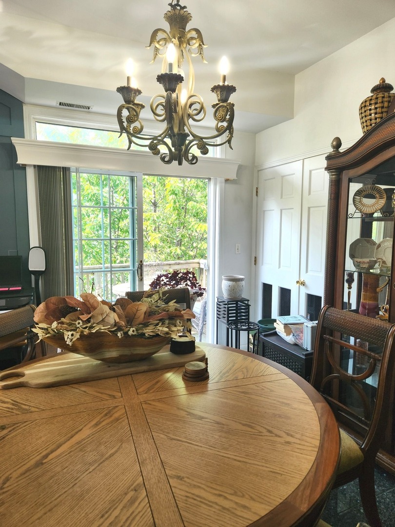 2025 North Sawyer Avenue Chicago IL 60647