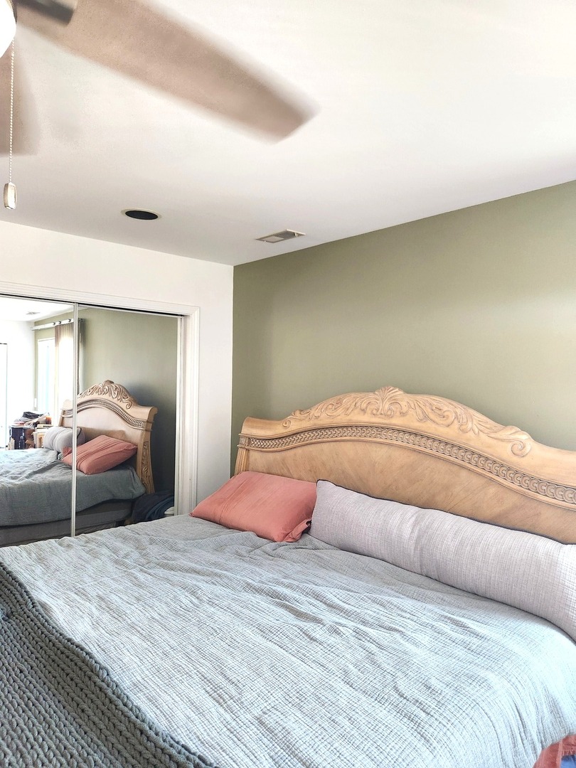 2025 North Sawyer Avenue Chicago IL 60647