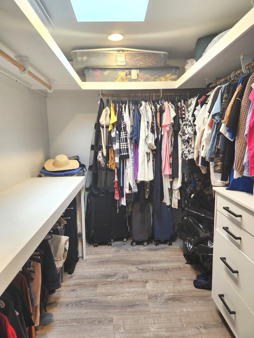 2025 North Sawyer Avenue Chicago IL 60647