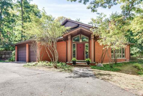 1175 Edgewood Road Lake Forest IL 60045