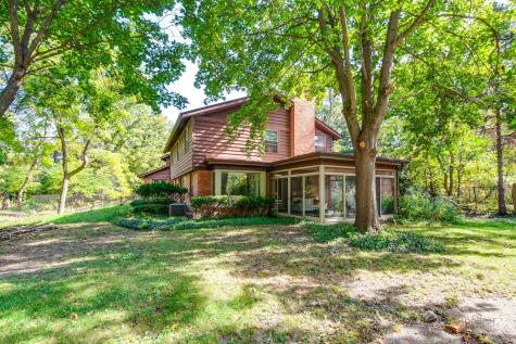 1175 Edgewood Road Lake Forest IL 60045