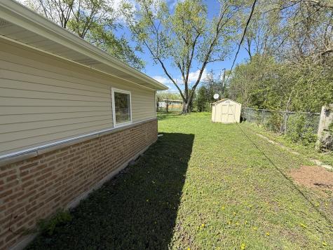 406 Sauk Trail Park Forest IL 60466
