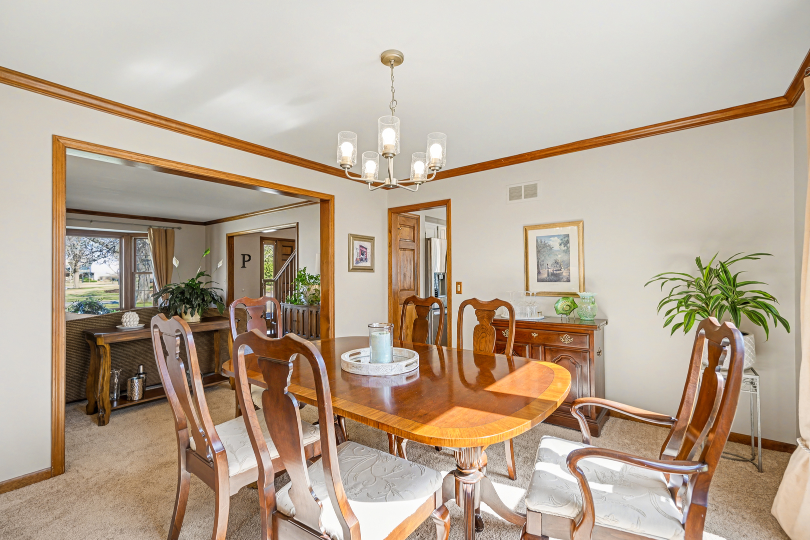 2012 Somerset Lane Wheaton IL 60189