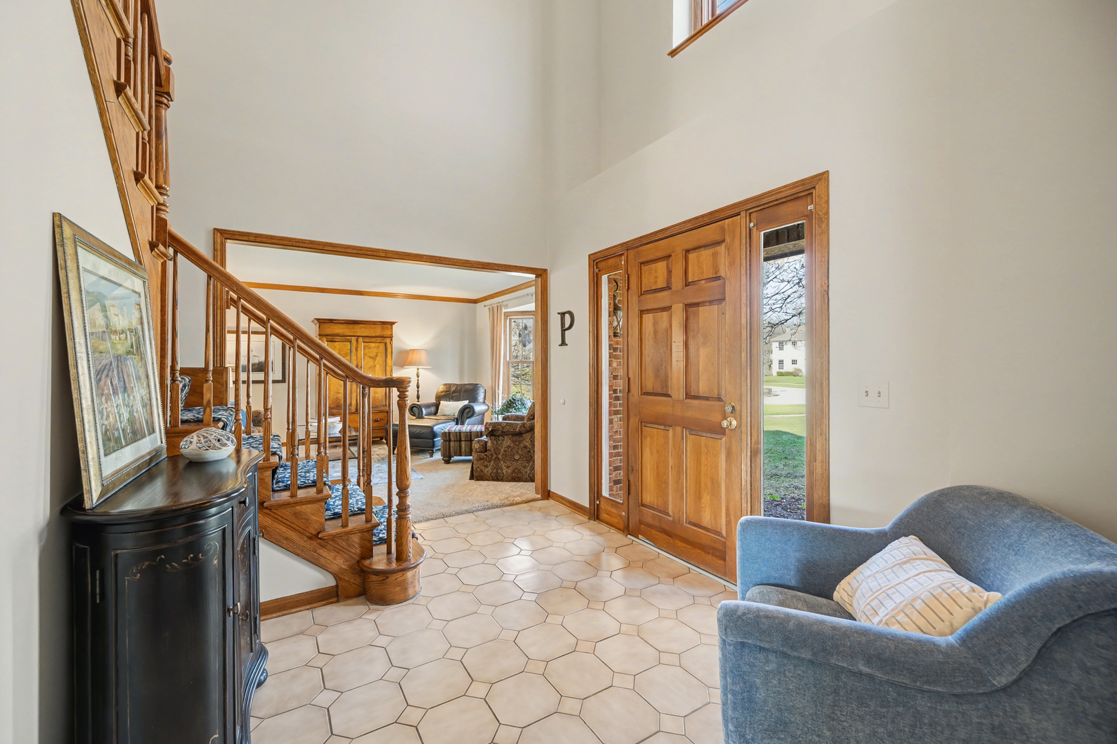 2012 Somerset Lane Wheaton IL 60189