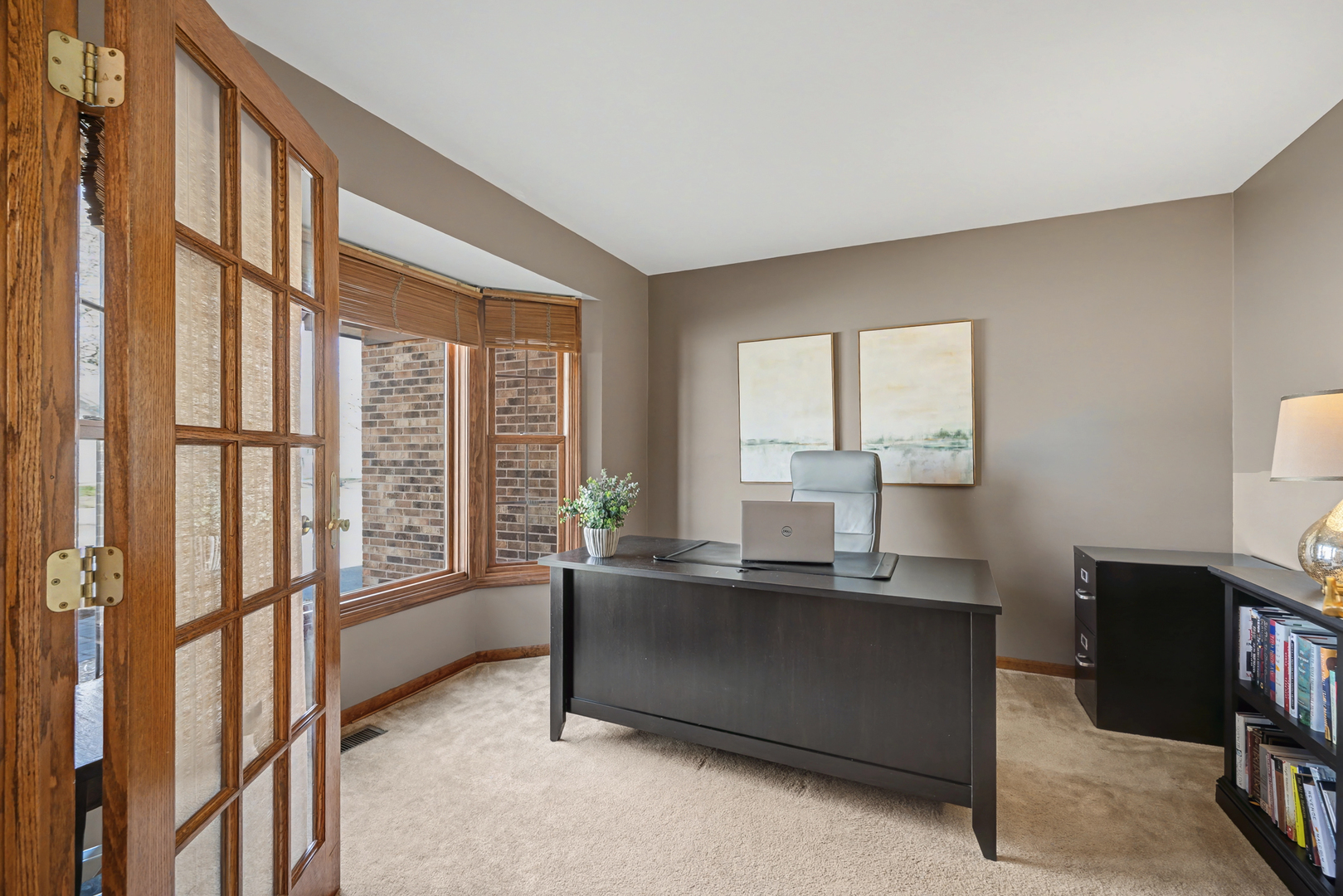 2012 Somerset Lane Wheaton IL 60189