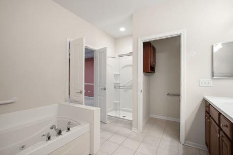 3622 Monticeto Circle Mundelein IL 60060