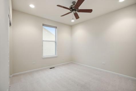 3622 Monticeto Circle Mundelein IL 60060