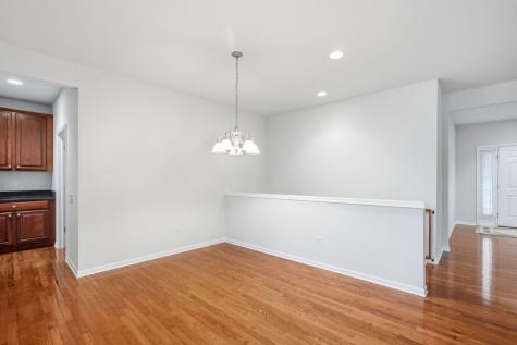 3622 Monticeto Circle Mundelein IL 60060