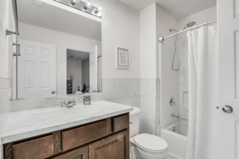 297 Lionel Drive Grayslake IL 60030