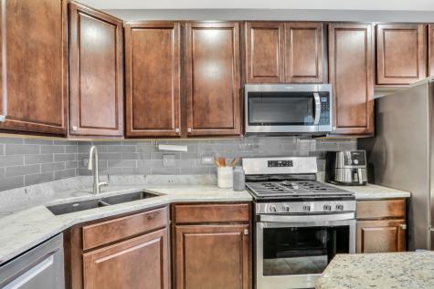 297 Lionel Drive Grayslake IL 60030