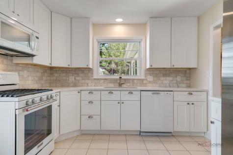 410 East Rockland Road Libertyville IL 60048