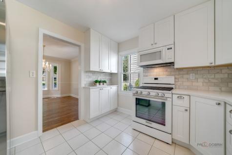 410 East Rockland Road Libertyville IL 60048