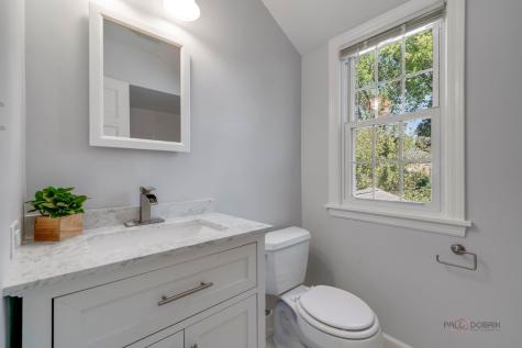 410 East Rockland Road Libertyville IL 60048