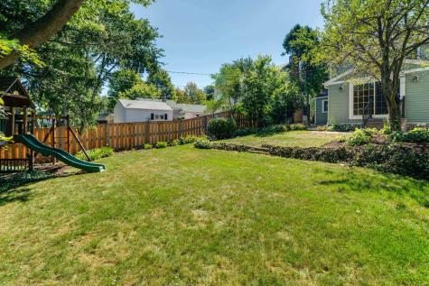 410 East Rockland Road Libertyville IL 60048