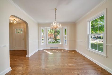 410 East Rockland Road Libertyville IL 60048