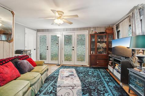 4552 West 89th Street Hometown IL 60456