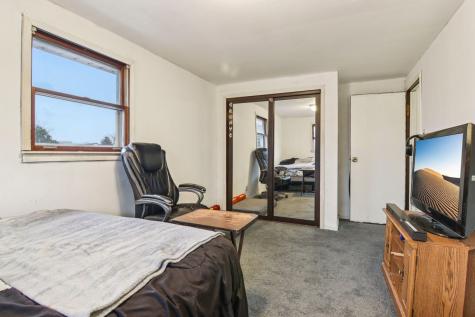 4552 West 89th Street Hometown IL 60456