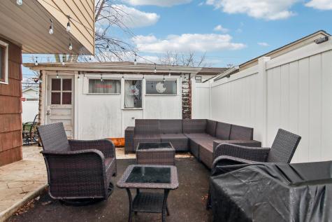4552 West 89th Street Hometown IL 60456