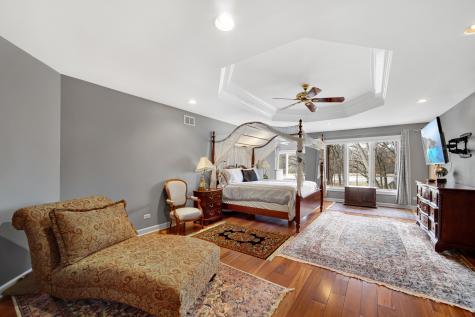 1N424 Indian Knoll Road West Chicago IL 60185