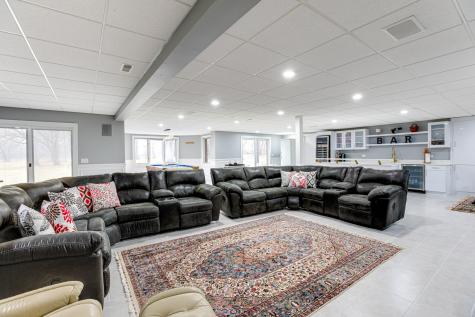 1N424 Indian Knoll Road West Chicago IL 60185
