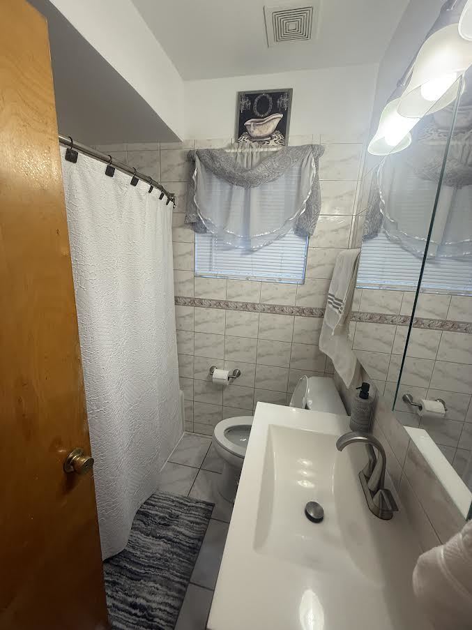 5364 North Latrobe Avenue Chicago IL 60630