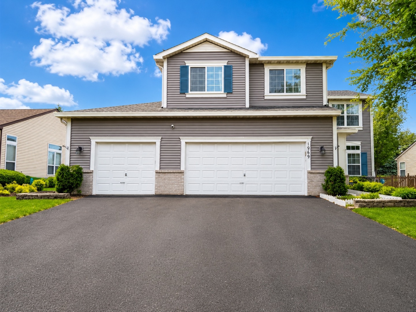 1969 Baldwin Way Bolingbrook IL 60490