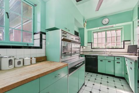 6731 South Cregier Avenue Chicago IL 60649