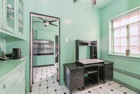 6731 South Cregier Avenue Chicago IL 60649