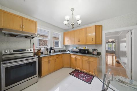 1715 Hartrey Avenue Evanston IL 60201