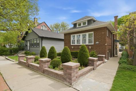 1715 Hartrey Avenue Evanston IL 60201