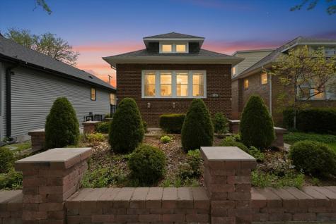 1715 Hartrey Avenue Evanston IL 60201