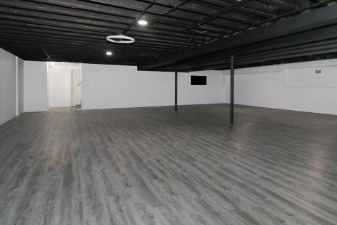 5N523 East Lakeview Circle St. Charles IL 60175