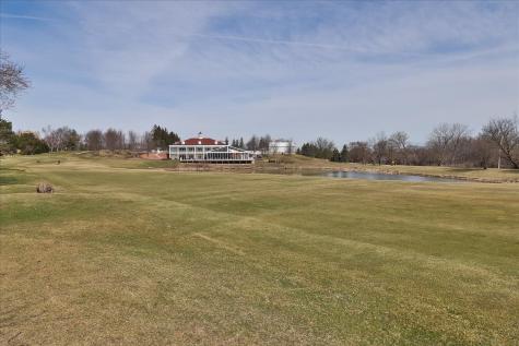 5N523 East Lakeview Circle St. Charles IL 60175