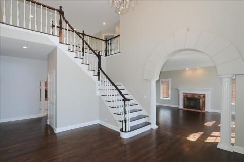 5N523 East Lakeview Circle St. Charles IL 60175