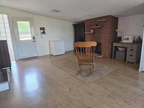 313 South Mckinley Street Mansfield IL 61854