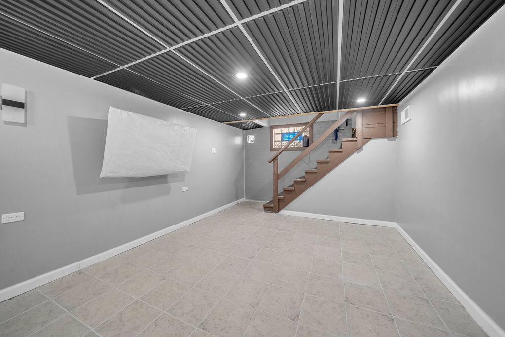 5123 South Avers Avenue Chicago IL 60632