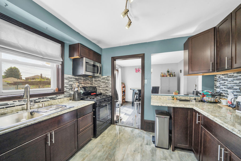 5123 South Avers Avenue Chicago IL 60632