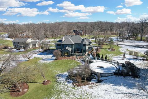 51 Crestview Drive Oswego IL 60543