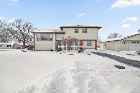 401 North Greeley Aroma Park IL 60910