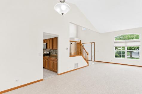 360 Thomas Drive West Chicago IL 60185