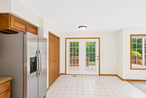 360 Thomas Drive West Chicago IL 60185
