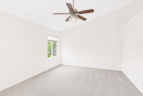 360 Thomas Drive West Chicago IL 60185