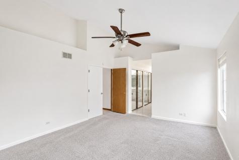 360 Thomas Drive West Chicago IL 60185